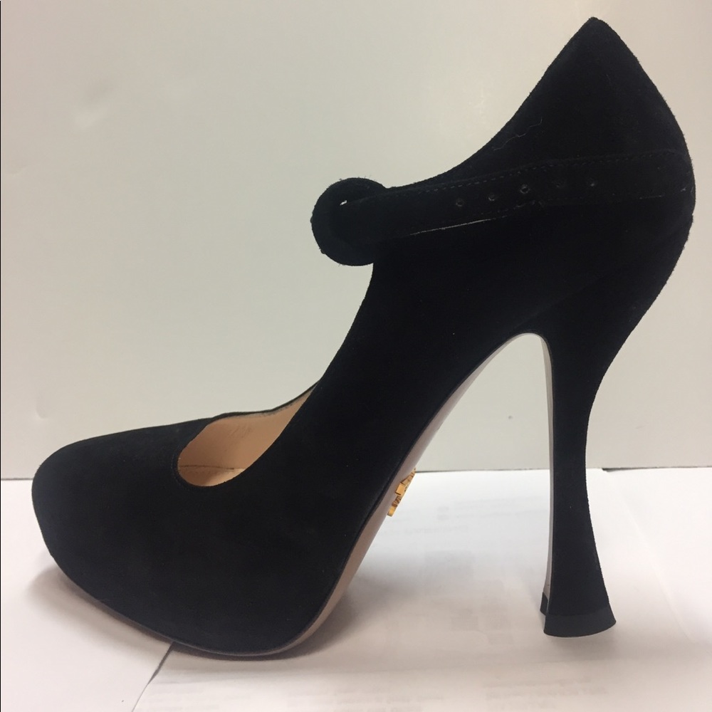 Mary Jane Prada Heels